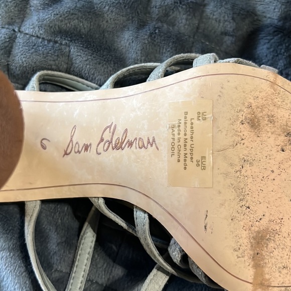 Sam Edelman Daffodil Croc Ankle Strap Block Heel - Picture 7 of 10